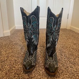 Cute winged cowgirl boots